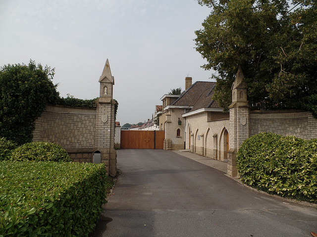 21912896193_c3a0d27dd2_z