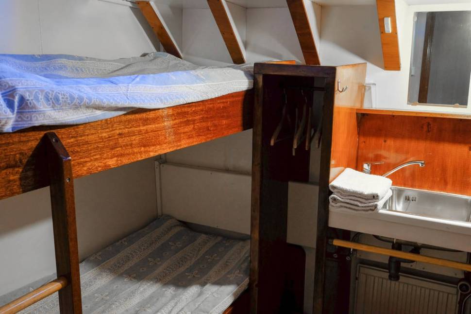 Utrecht room boat