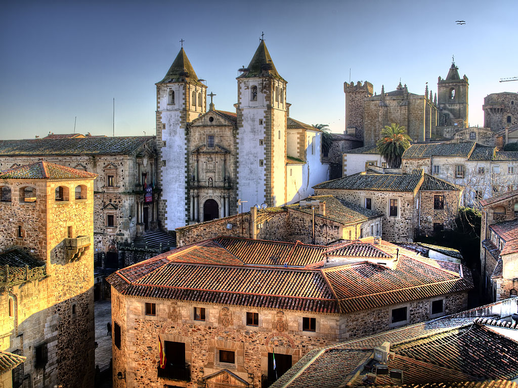 1024px-Caceres_13_1_(6624238327)
