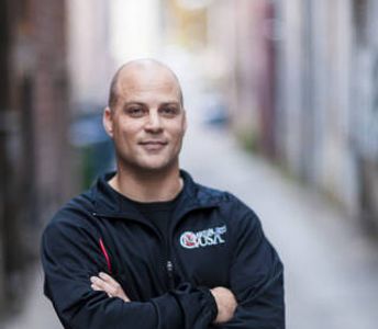 rs=w-600,h-300,cg-true